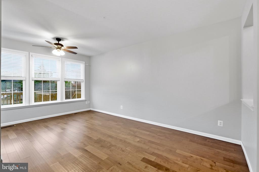 1179 CAMBRIA TERRACE NE