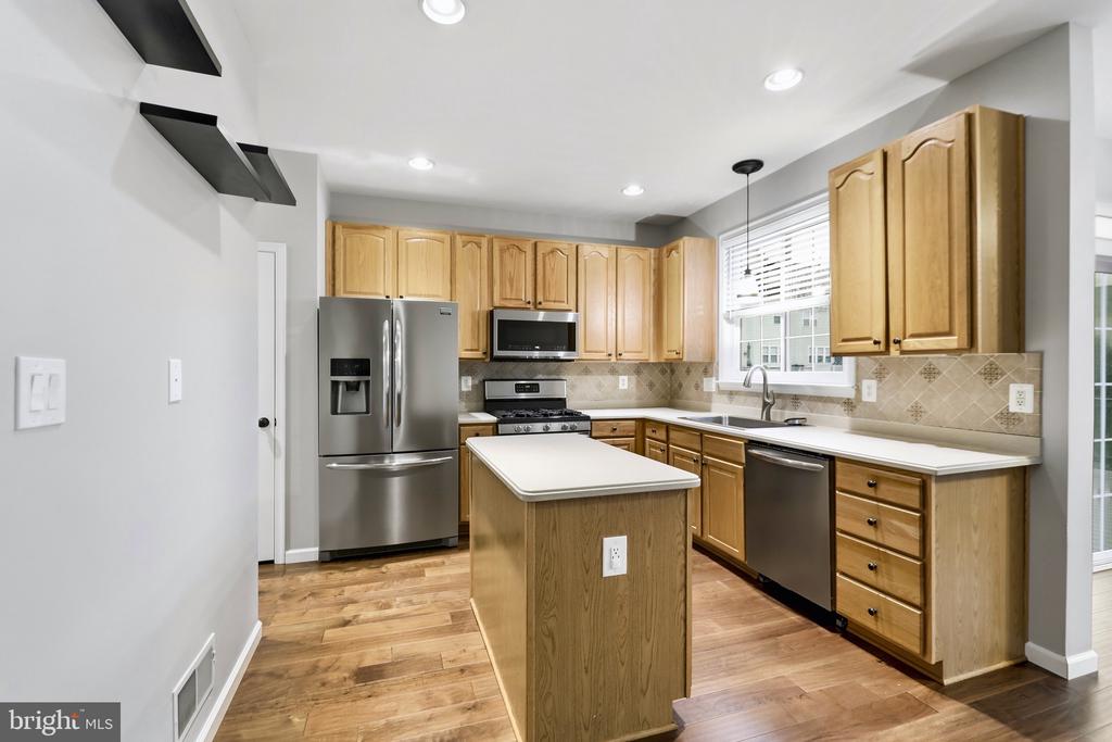 1179 CAMBRIA TERRACE NE