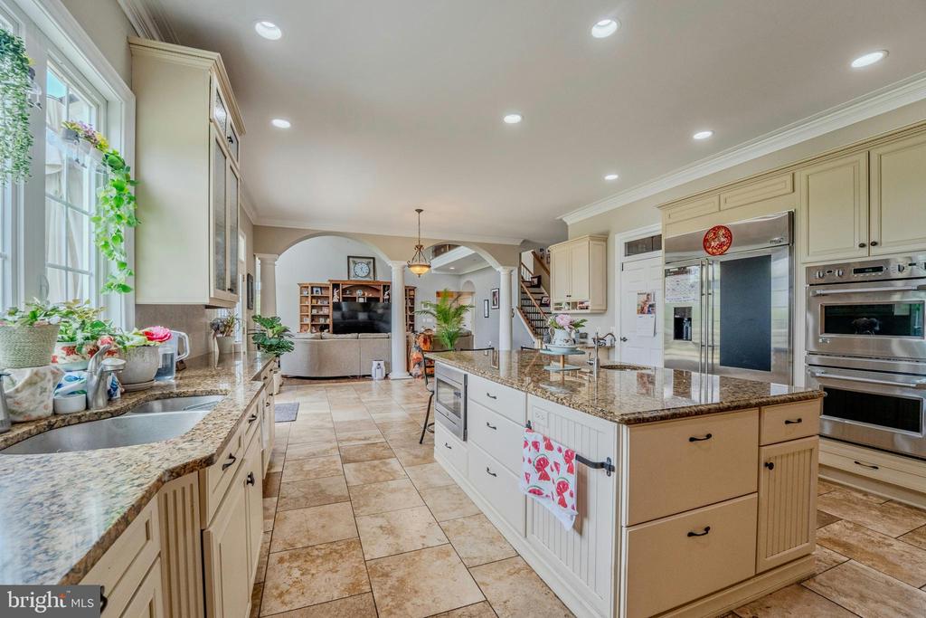 19949 PLEASANT MEADOW LANE