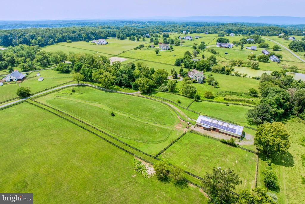 19949 PLEASANT MEADOW LANE
