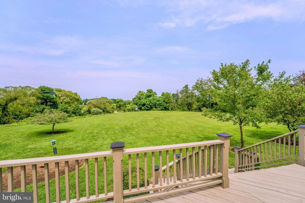 19949 PLEASANT MEADOW LANE