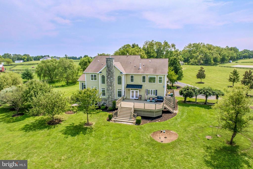 19949 PLEASANT MEADOW LANE