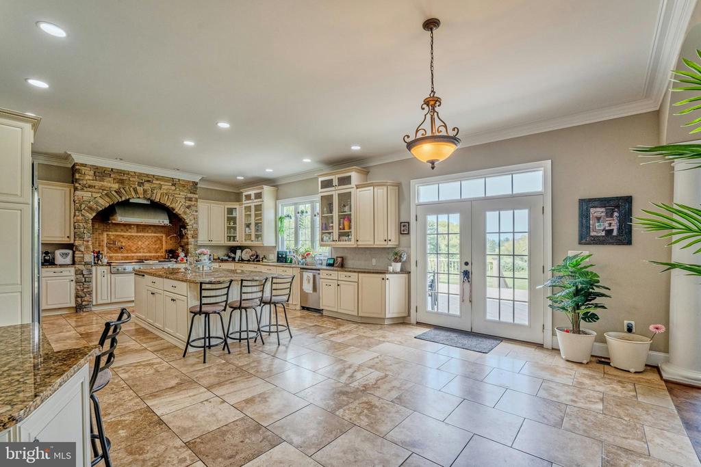 19949 PLEASANT MEADOW LANE