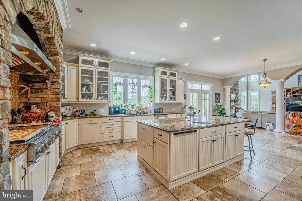 19949 PLEASANT MEADOW LANE