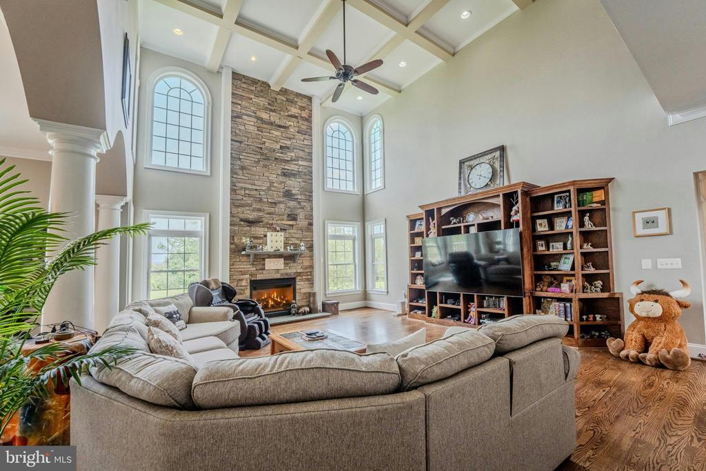 19949 PLEASANT MEADOW LANE