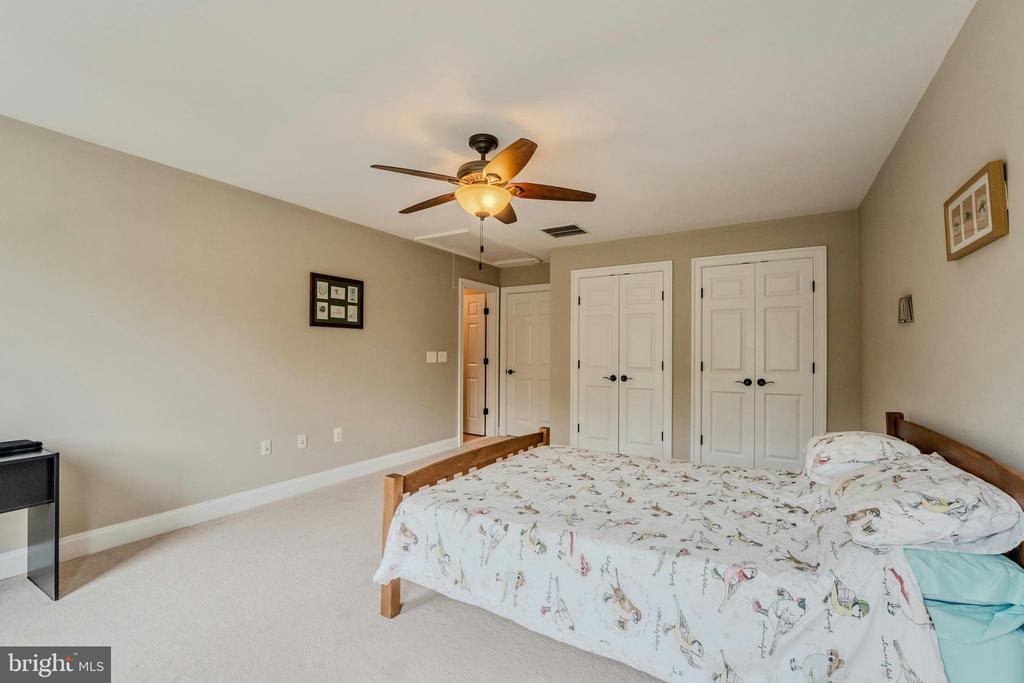 19949 PLEASANT MEADOW LANE