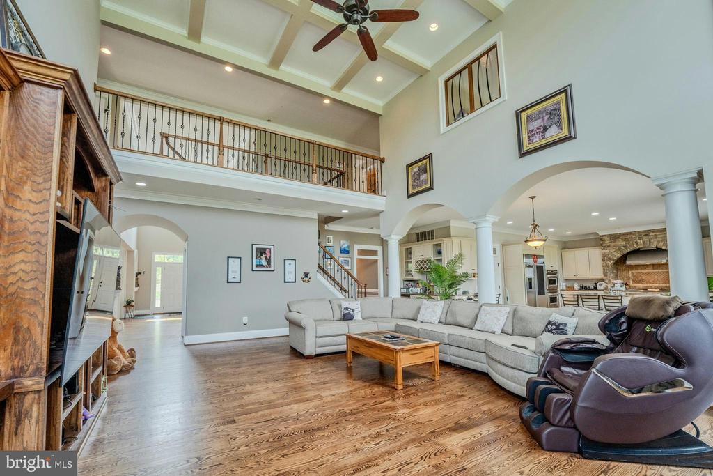 19949 PLEASANT MEADOW LANE