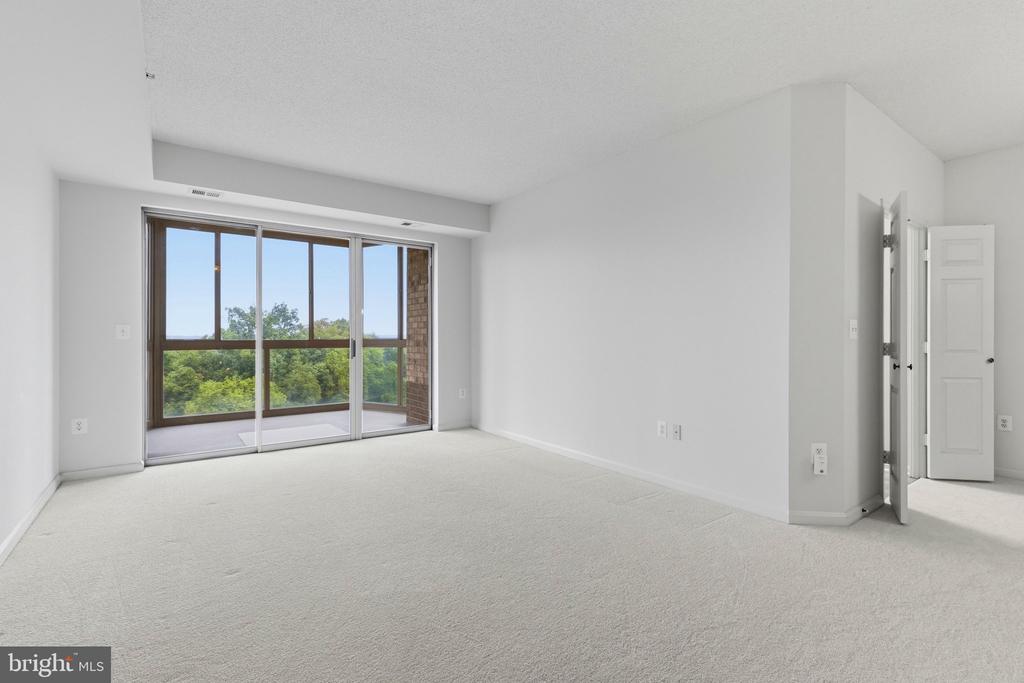 19365 CYPRESS RIDGE TERRACE Unit: 720