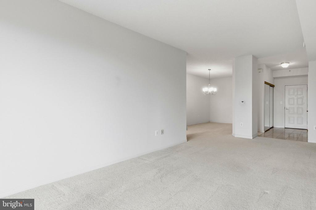 19365 CYPRESS RIDGE TERRACE Unit: 720