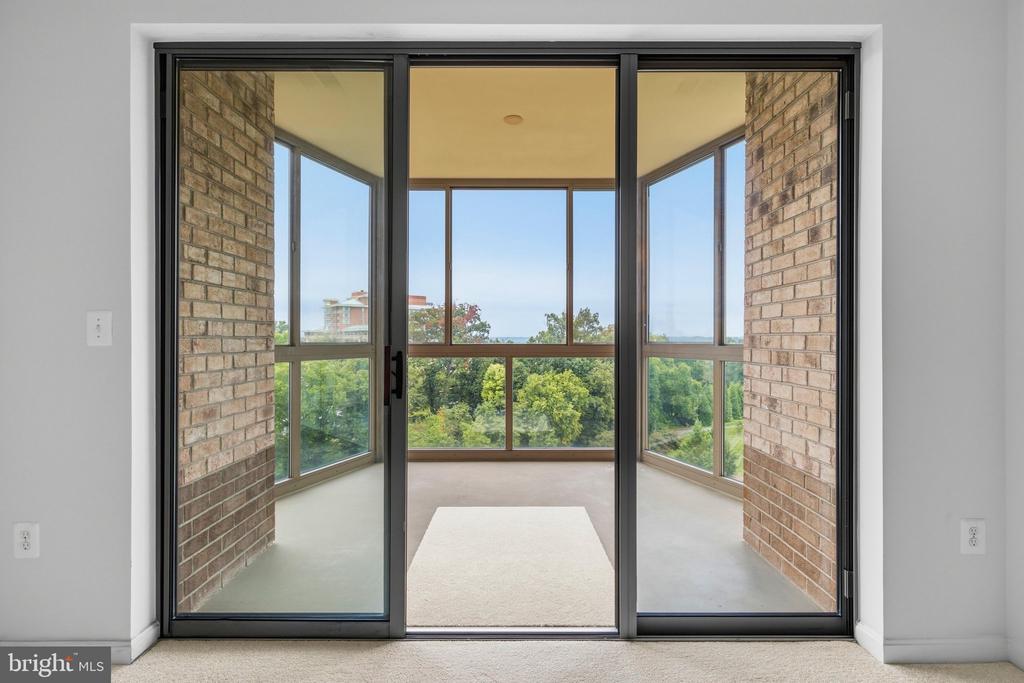 19365 CYPRESS RIDGE TERRACE Unit: 720