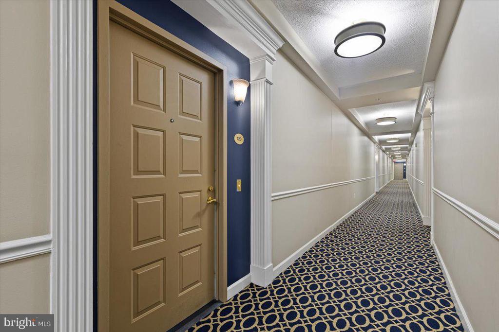 19365 CYPRESS RIDGE TERRACE Unit: 720