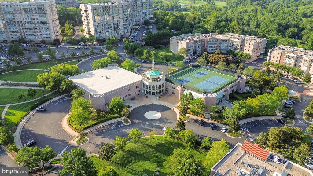 19365 CYPRESS RIDGE TERRACE Unit: 720