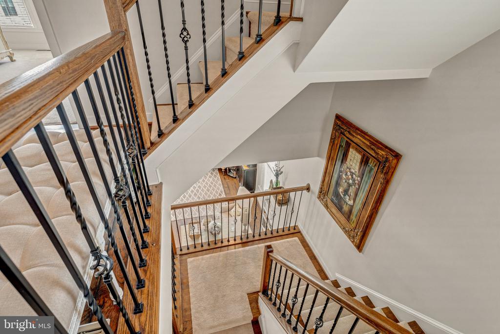 42355 PIPER TERRACE