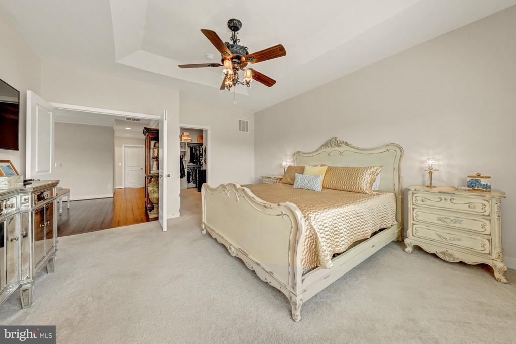 42355 PIPER TERRACE