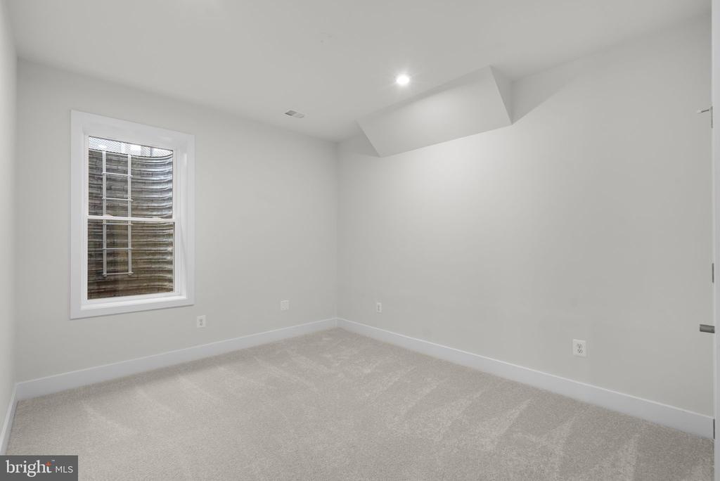 41983 NIGHT NURSE CIRCLE Unit: HOMESITE 3496