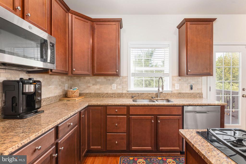25151 SWEET MYRTLE SQUARE