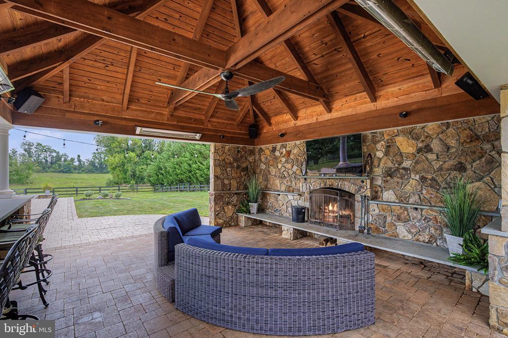 42865 TRAVELERS LANE