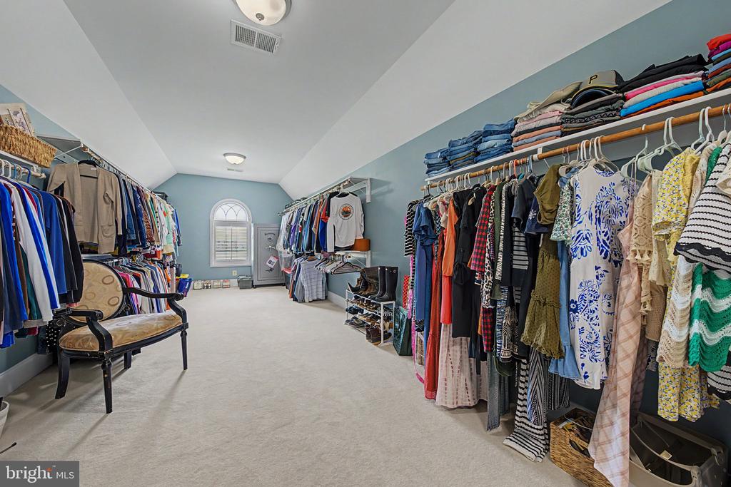 42865 TRAVELERS LANE