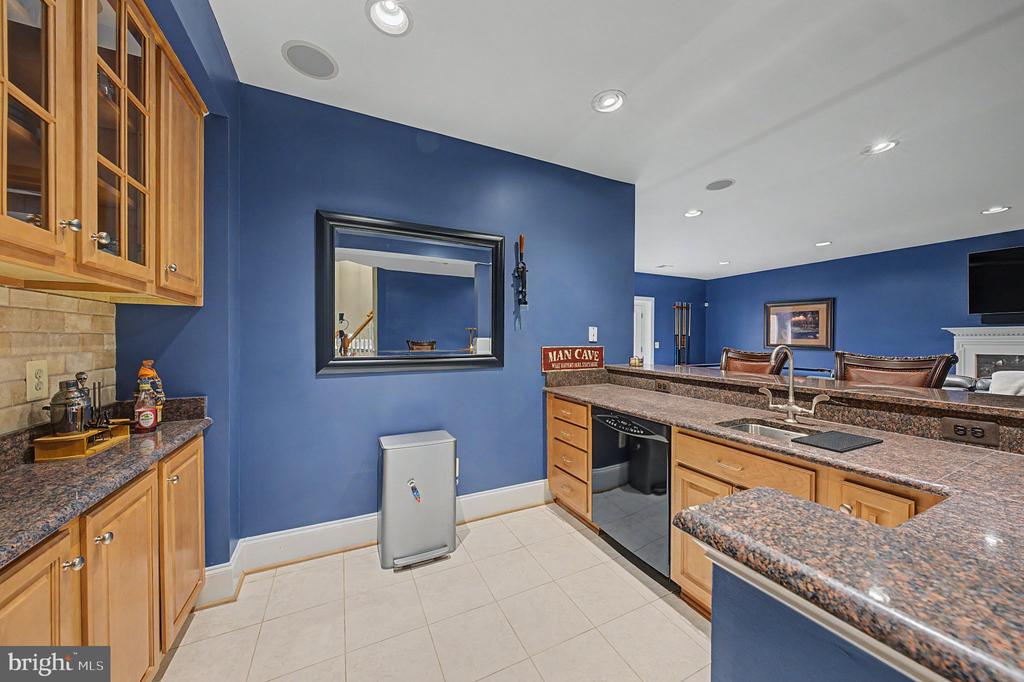 42865 TRAVELERS LANE