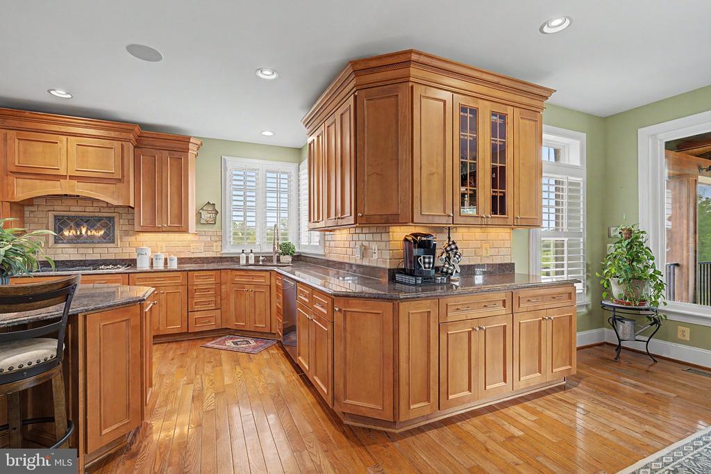 42865 TRAVELERS LANE