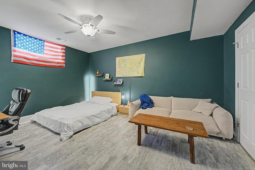 42865 TRAVELERS LANE