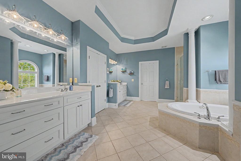 42865 TRAVELERS LANE