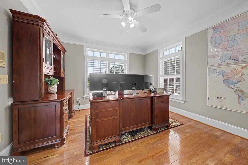 42865 TRAVELERS LANE