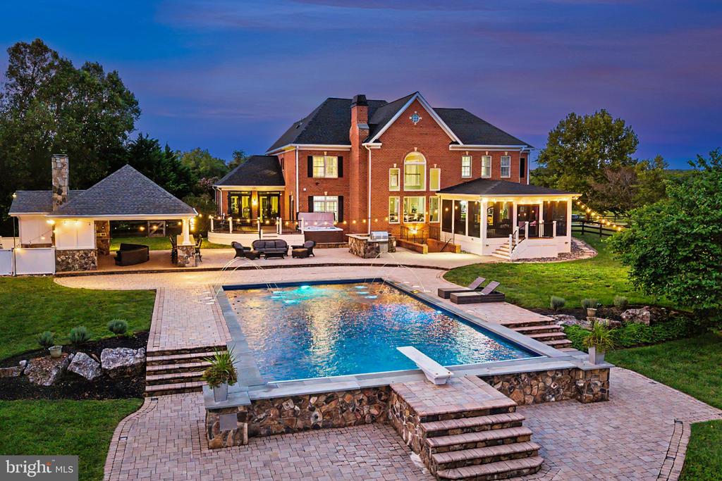 42865 TRAVELERS LANE