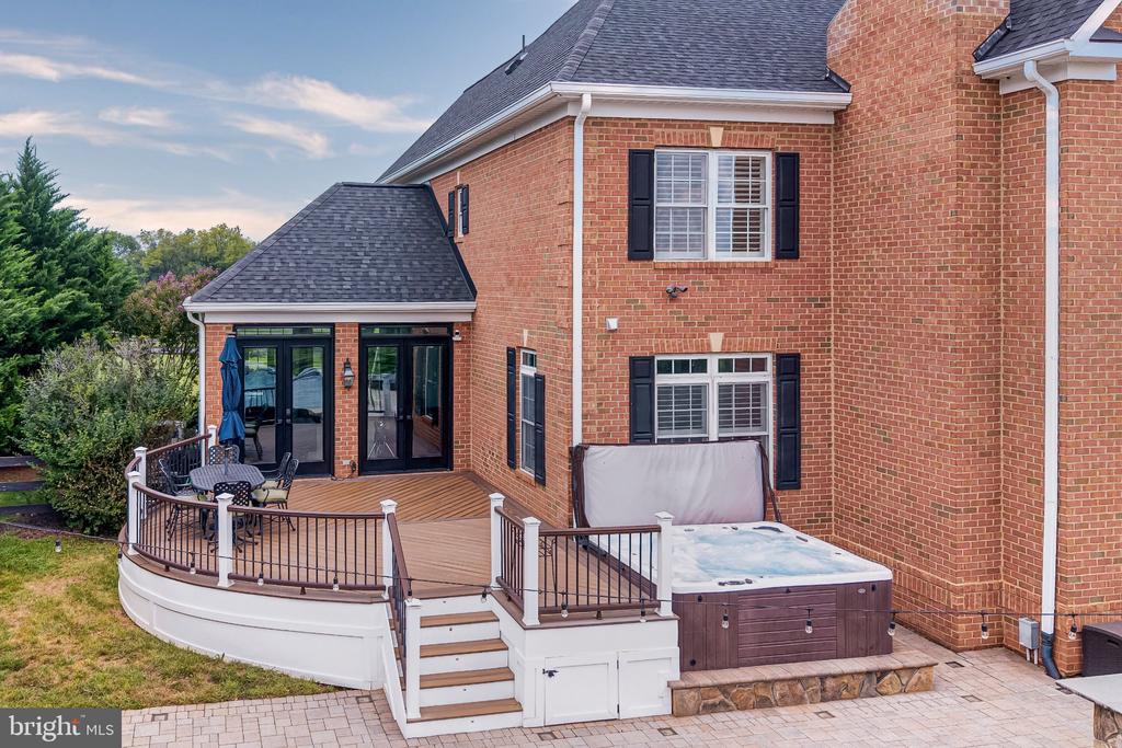 42865 TRAVELERS LANE