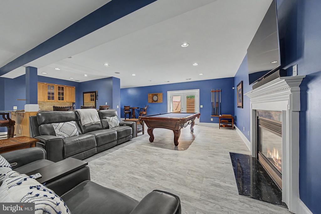 42865 TRAVELERS LANE