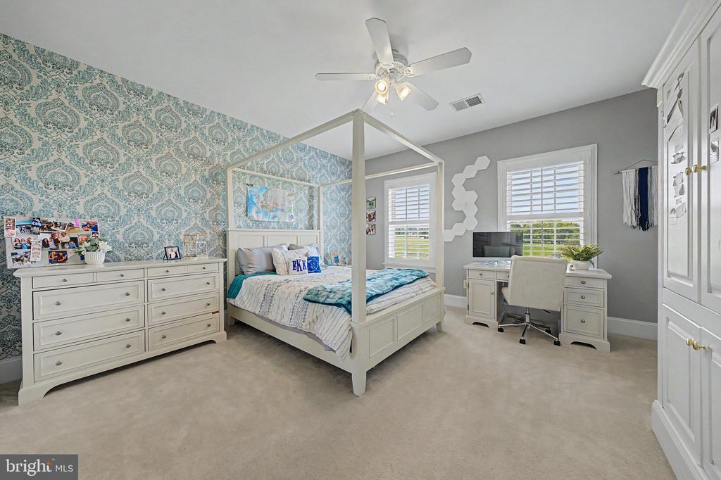 42865 TRAVELERS LANE