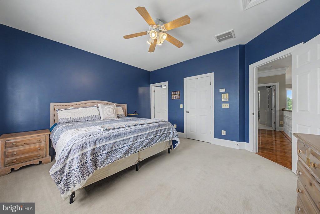 42865 TRAVELERS LANE
