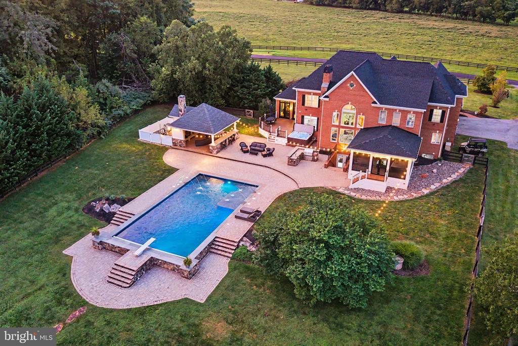 42865 TRAVELERS LANE