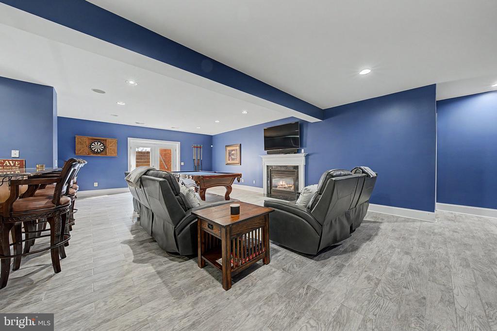 42865 TRAVELERS LANE