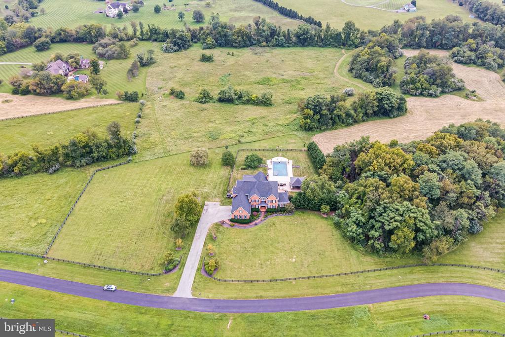 42865 TRAVELERS LANE
