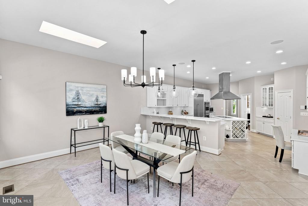 42618 TRAPPE ROCK COURT