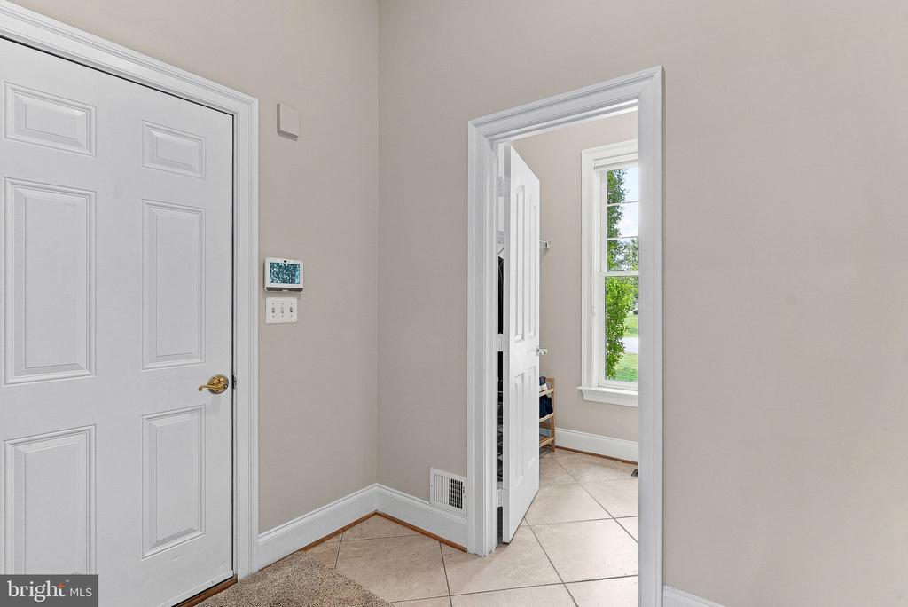 42618 TRAPPE ROCK COURT