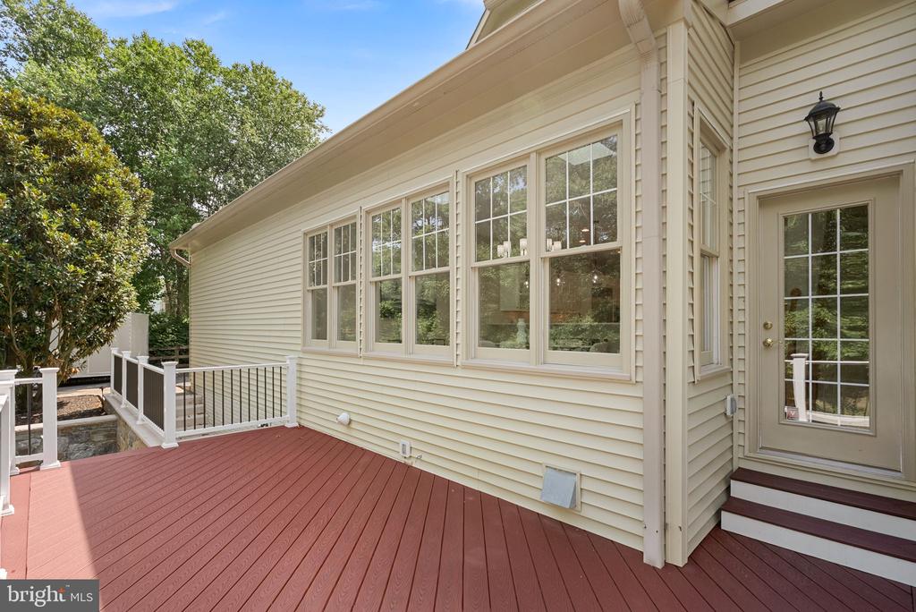42618 TRAPPE ROCK COURT