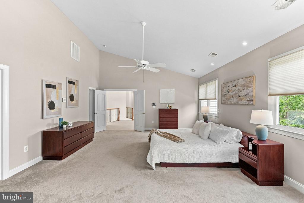 42618 TRAPPE ROCK COURT