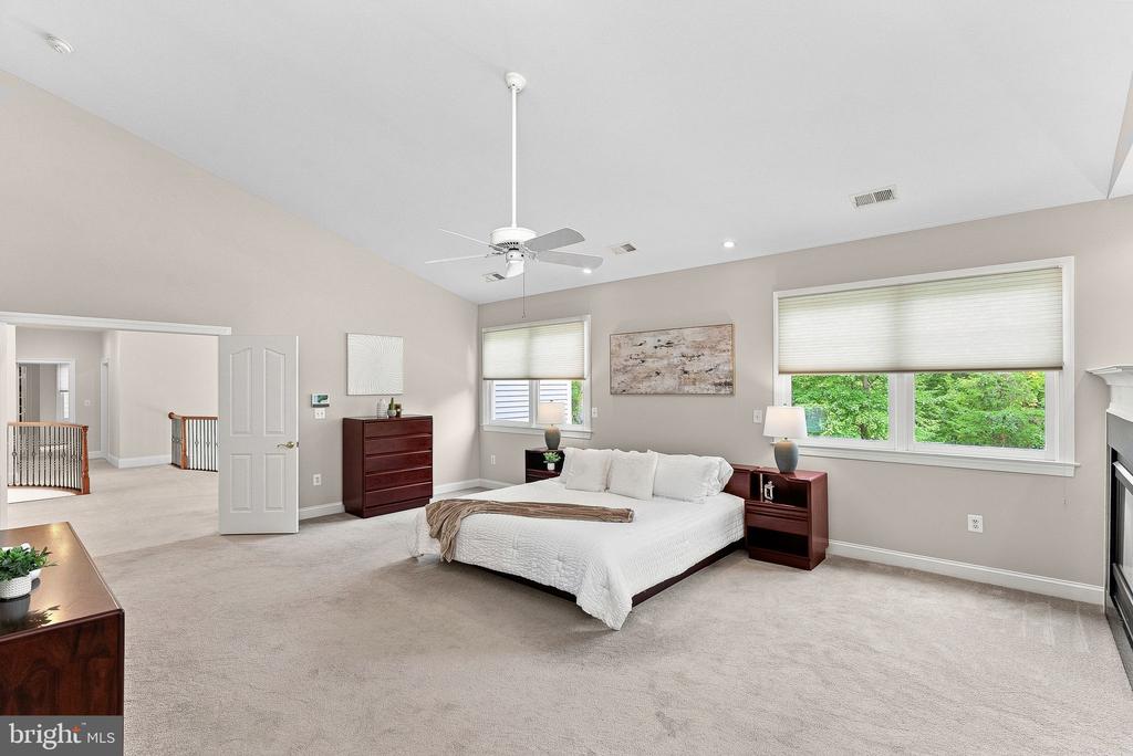 42618 TRAPPE ROCK COURT