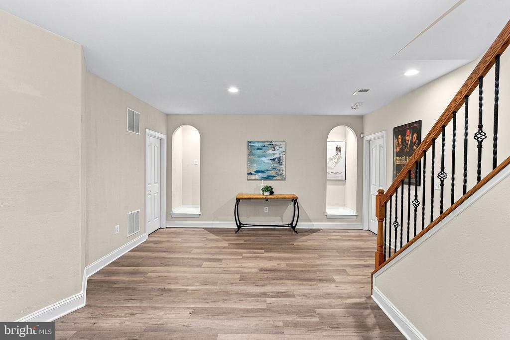 42618 TRAPPE ROCK COURT