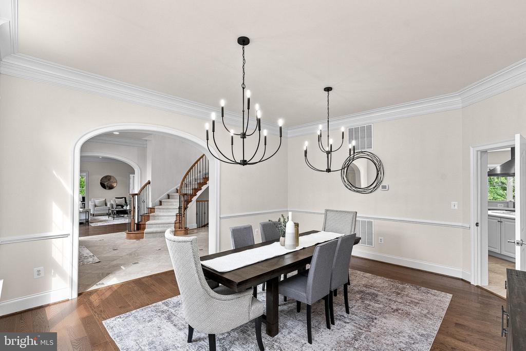 42618 TRAPPE ROCK COURT