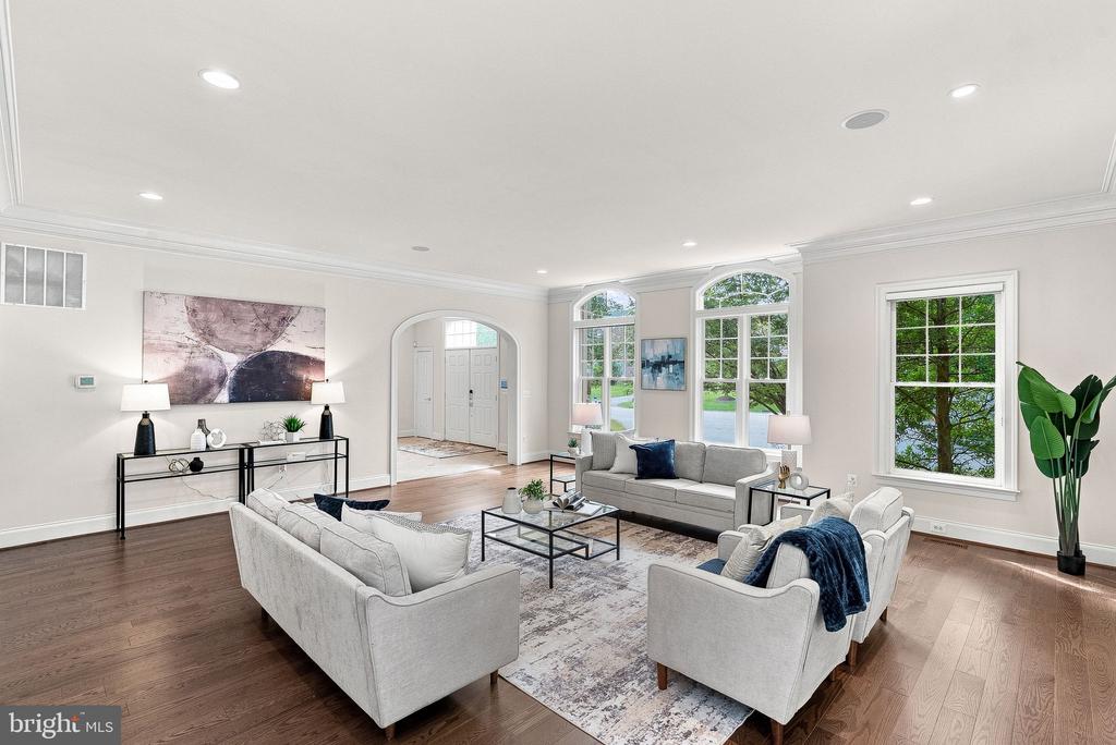 42618 TRAPPE ROCK COURT