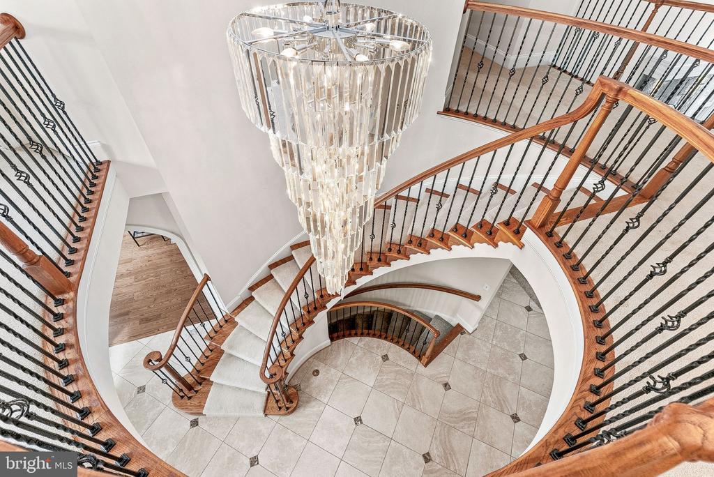 42618 TRAPPE ROCK COURT