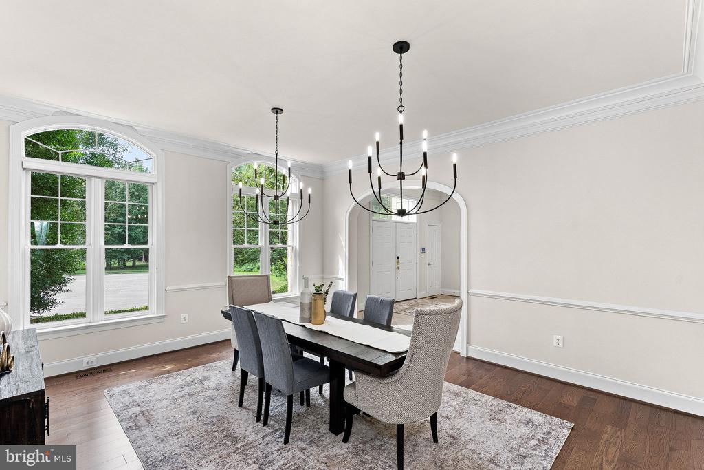 42618 TRAPPE ROCK COURT