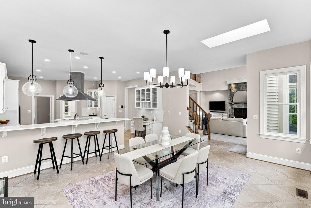 42618 TRAPPE ROCK COURT