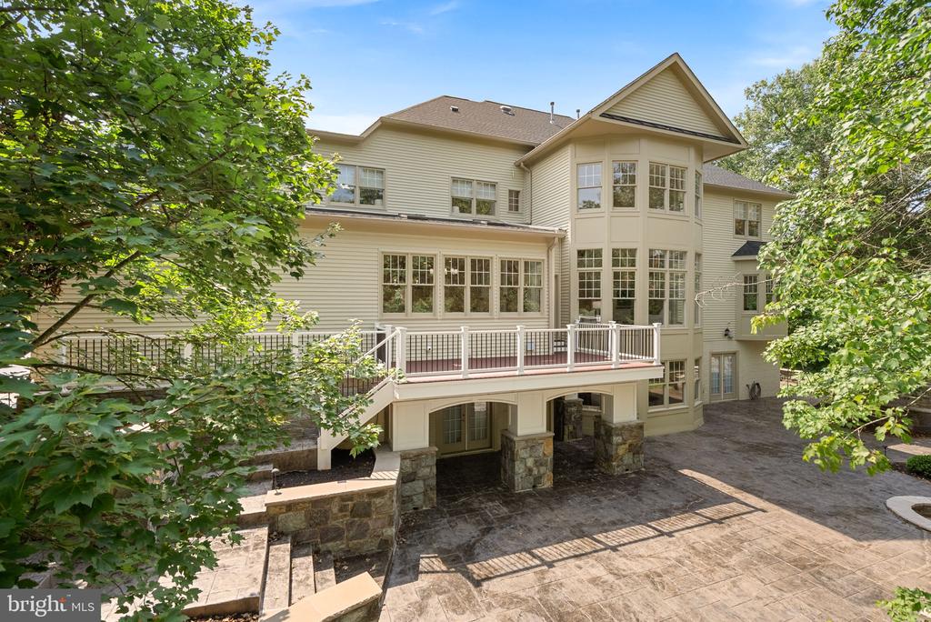42618 TRAPPE ROCK COURT