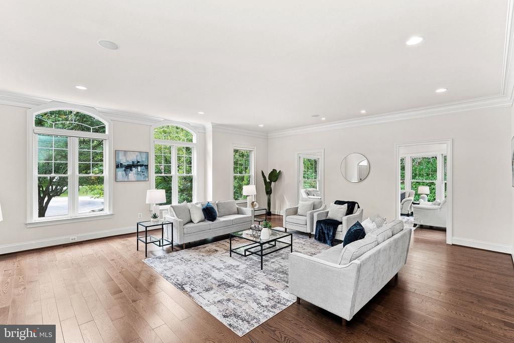 42618 TRAPPE ROCK COURT
