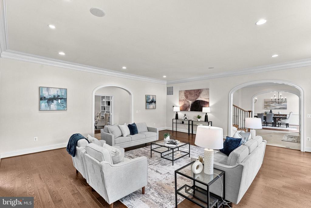 42618 TRAPPE ROCK COURT