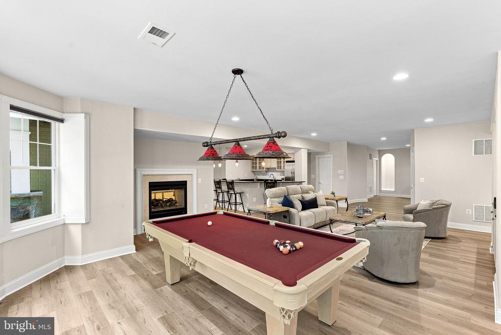 42618 TRAPPE ROCK COURT